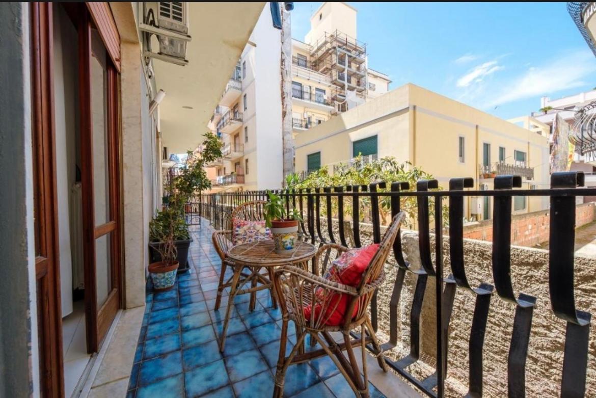 Bed and Breakfast Casa Luce Milazzo Esterno foto