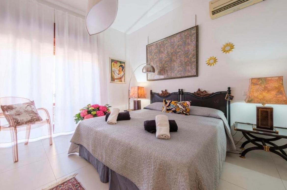 Bed and Breakfast Casa Luce Milazzo Esterno foto