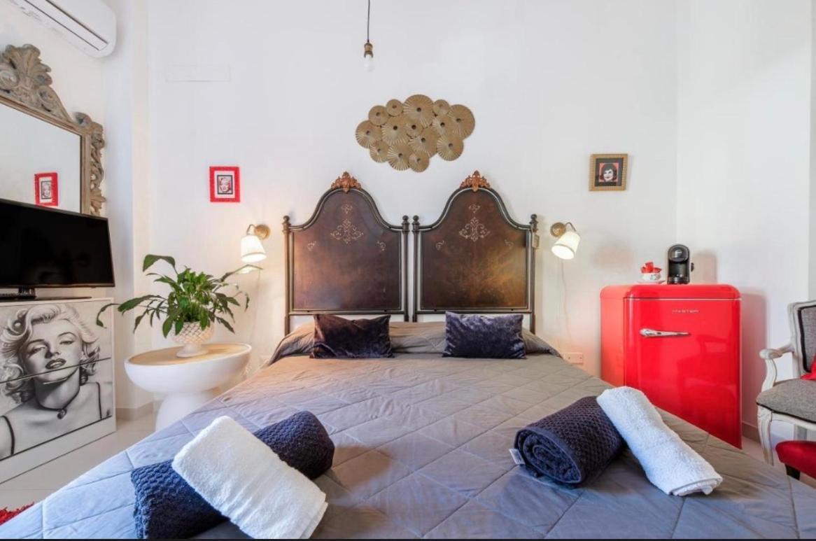 Bed and Breakfast Casa Luce Milazzo Esterno foto