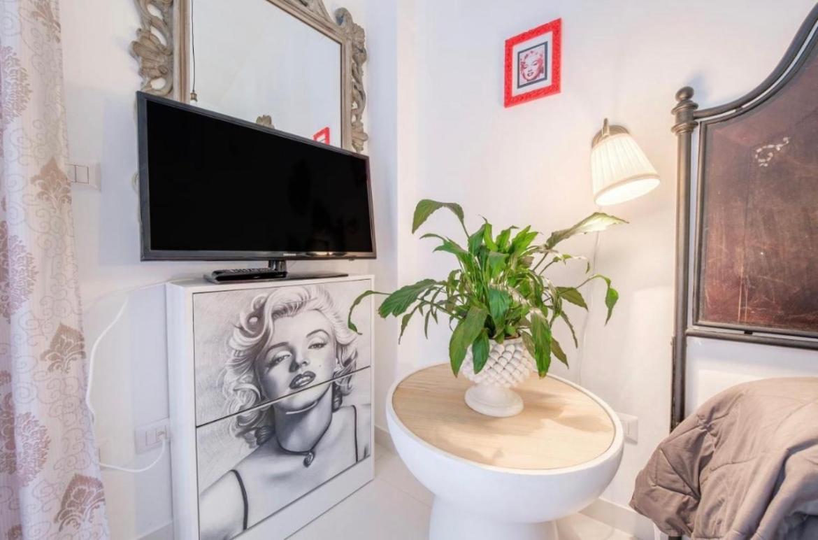 Bed and Breakfast Casa Luce Milazzo Esterno foto