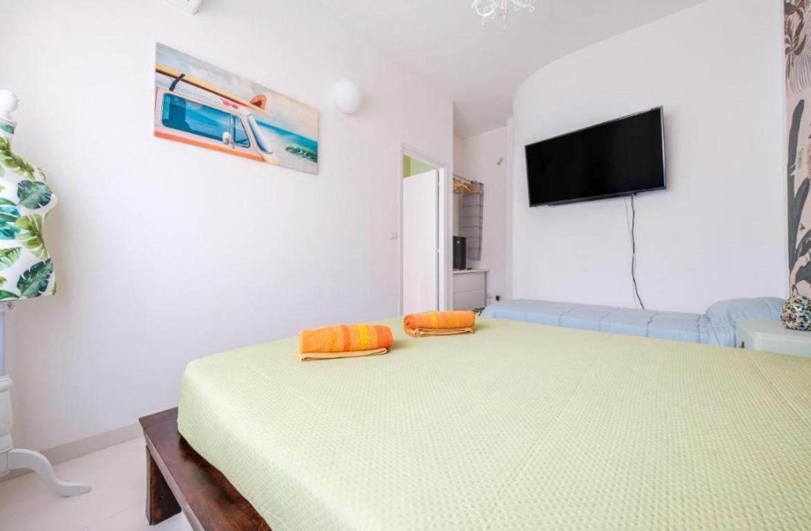 Bed and Breakfast Casa Luce Milazzo Esterno foto